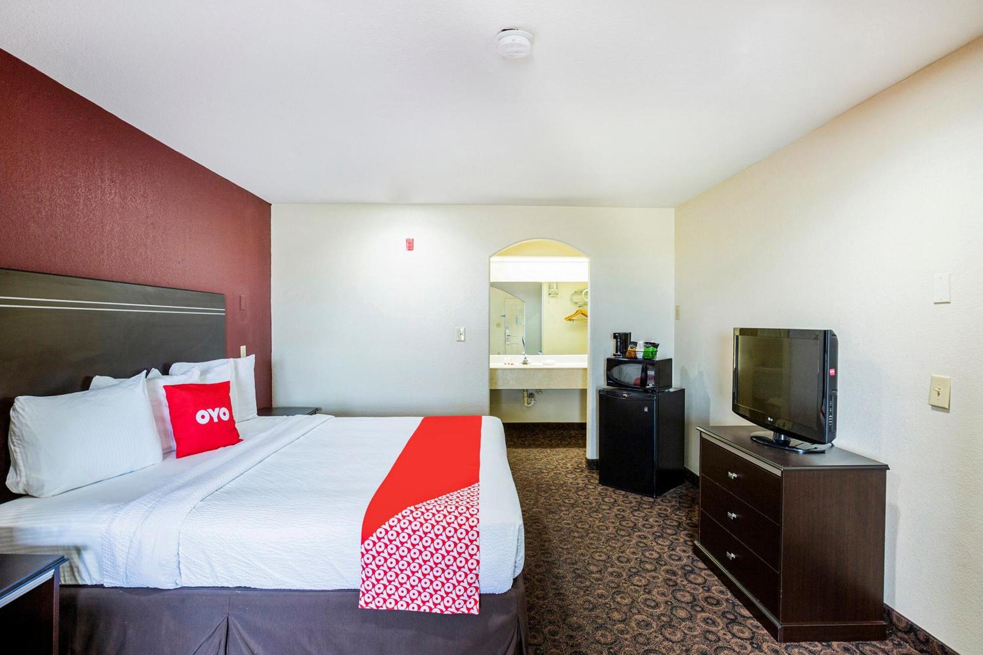 Oyo Hotel Lsu Port Allen Exterior foto